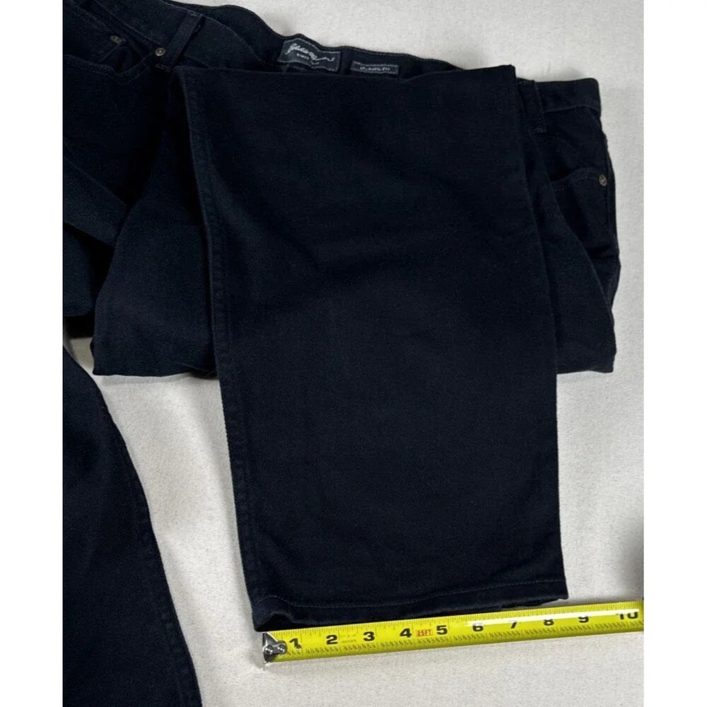 Eddie Bauer Jeans Mens 42 X 32 Black Denim  Straight Leg Relaxed Fit 100% Cotton